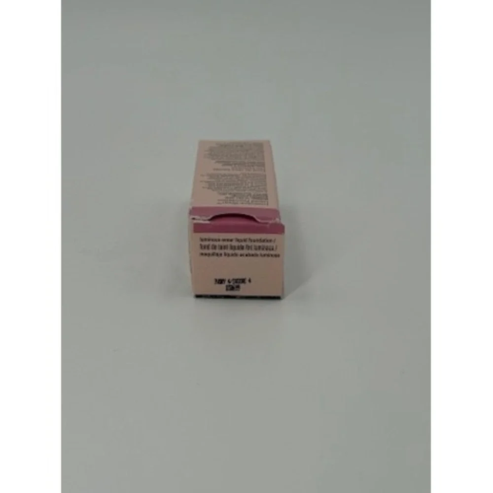 Mary Kay TimeWise Luminous-Wear Liquid Foundation Ivory 4 Normal to Dry Skin 1oz
